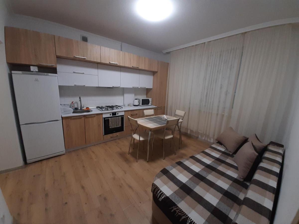 New !!! Modern Lux Apartment In The City Center With A Terrace Мукачево Экстерьер фото